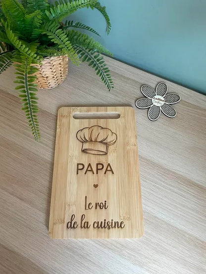 Planche à découper en bambou gravée et personnalisable